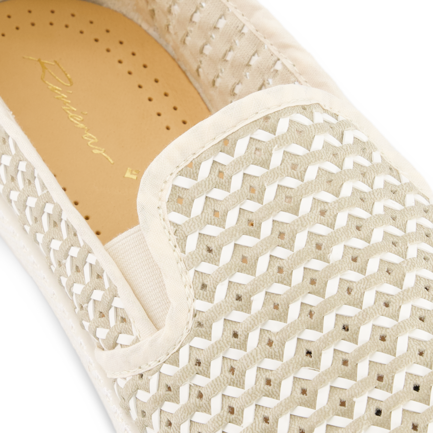 Classic Woven Duke Beige